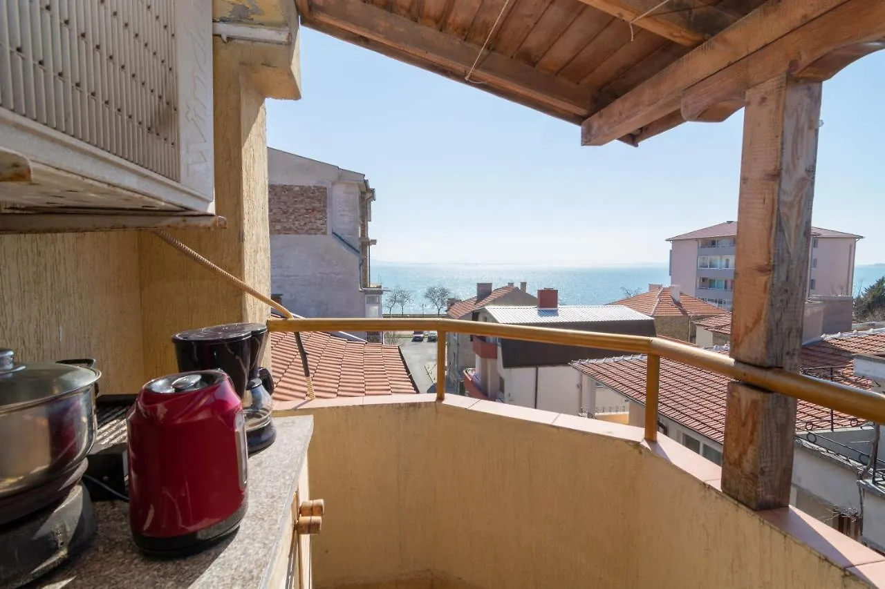 Fener Guest House Поморие