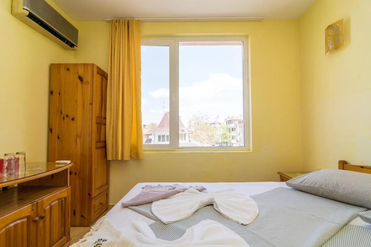 Fener Guest House Поморие