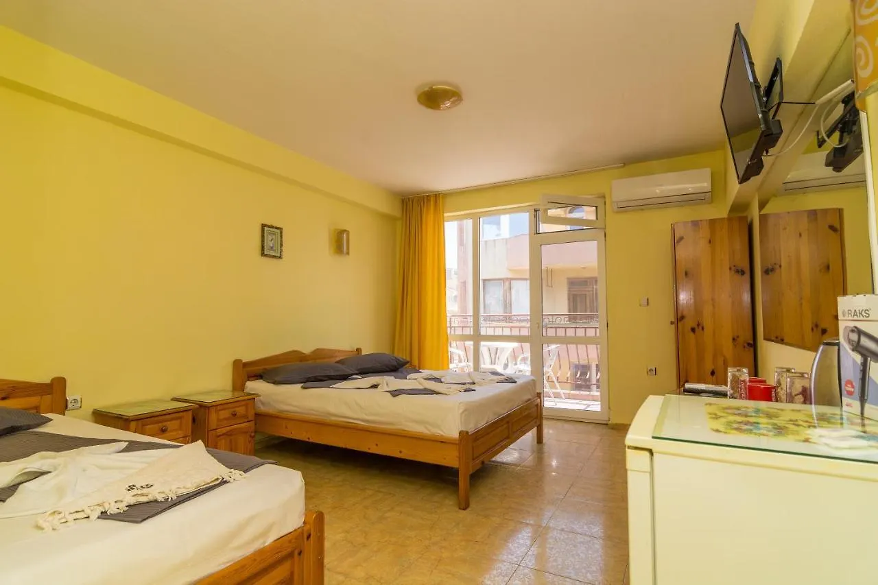 Fener Guest House Поморие Болгария